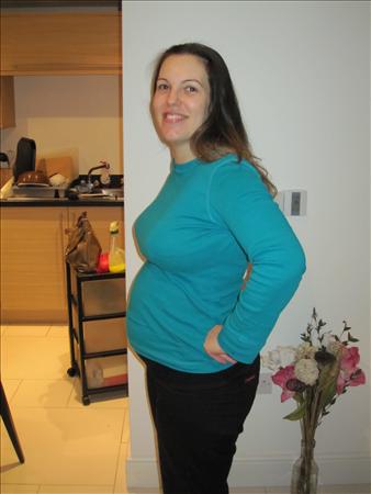 zohar pregnant 005.jpg